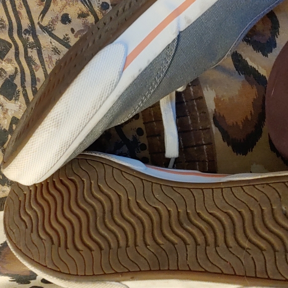 Sperry shoes size 9 - Picture 3 of 5